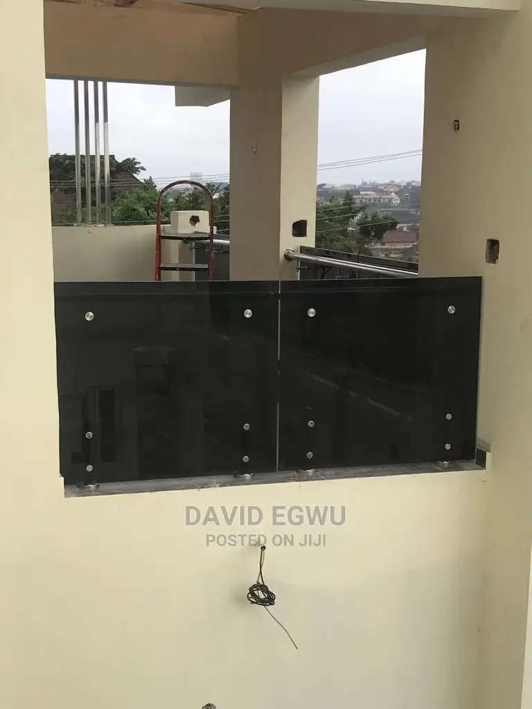 Frameless Balvony Glass