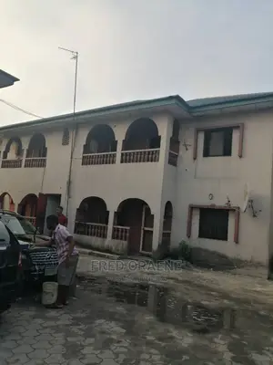 2bdrm Block of Flats in Rumuomasi for Sale