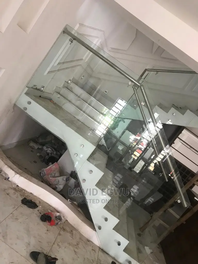Frameless Balcony and Staircase