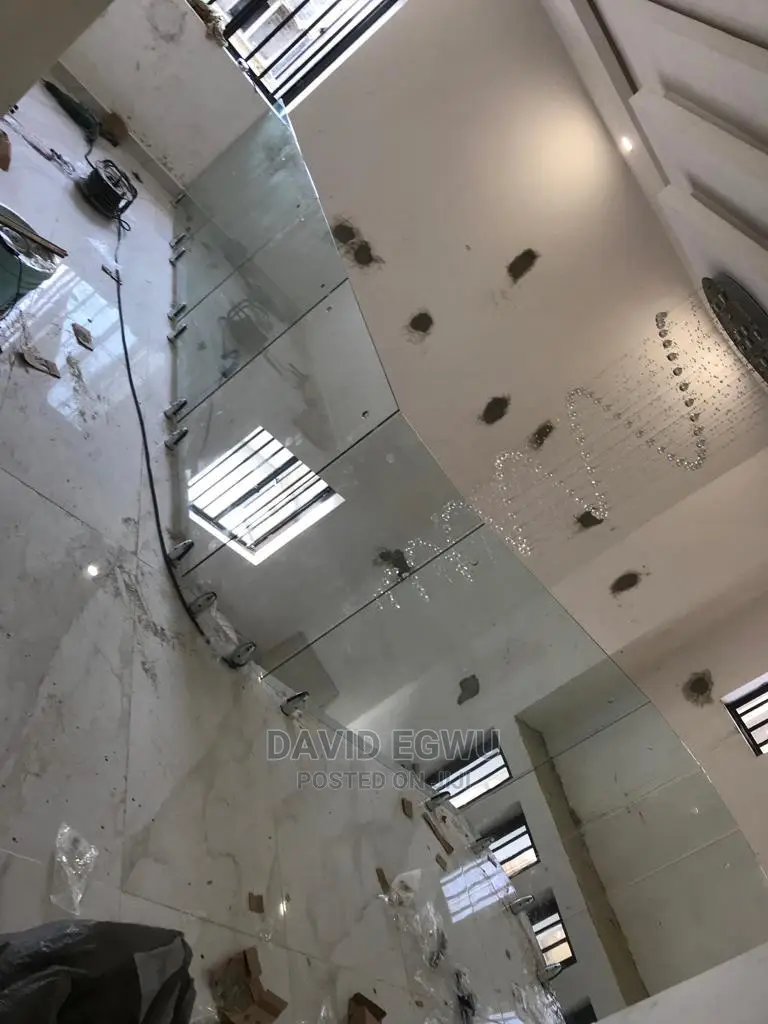 Frameless Balcony and Staircase