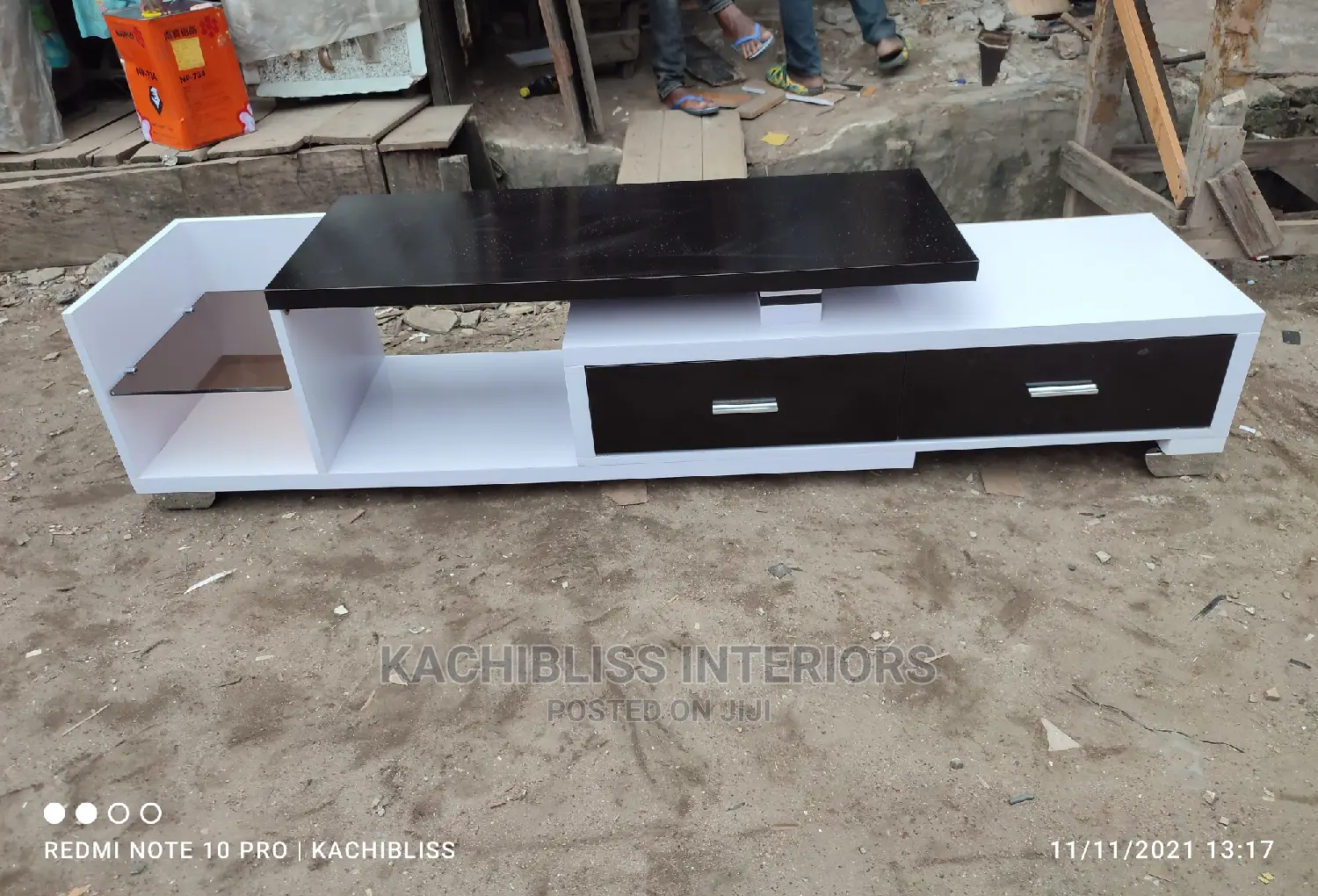 6ft Tv Console