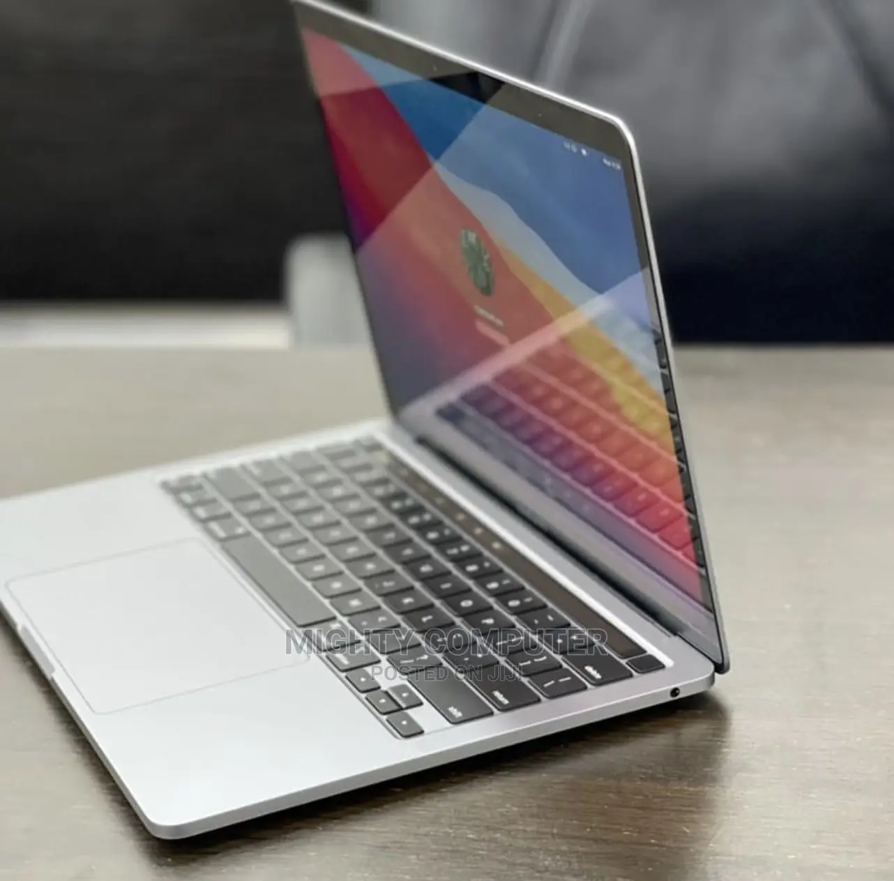 Laptop Apple MacBook Pro 2020 8GB Intel Core I5 512GB