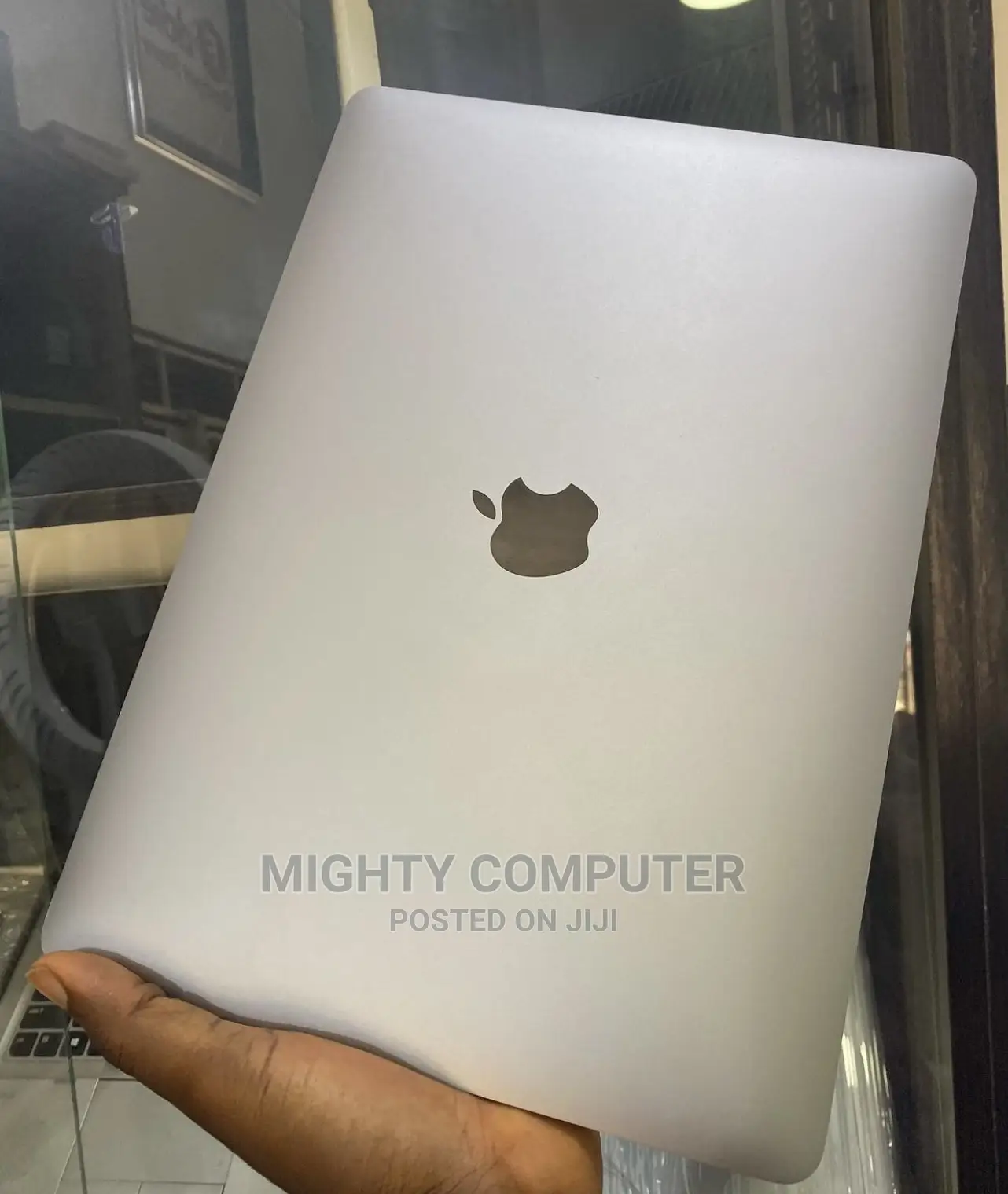 Laptop Apple MacBook Pro 2017 8GB Intel Core I5 256GB