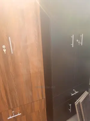 32 Inche Wardrobe