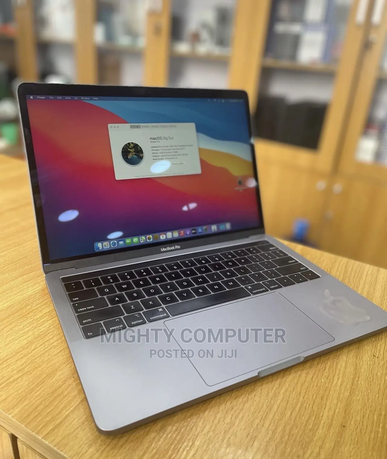 Laptop Apple MacBook Pro 2020 8GB Apple M1 256GB