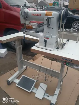 Yamata Cylinder Bed Industrial Leather Sewing Machine