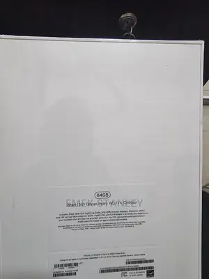 New Apple iPad 10.2 (2021) 64 GB Gray