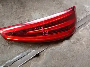 Audi Q3 Back Light