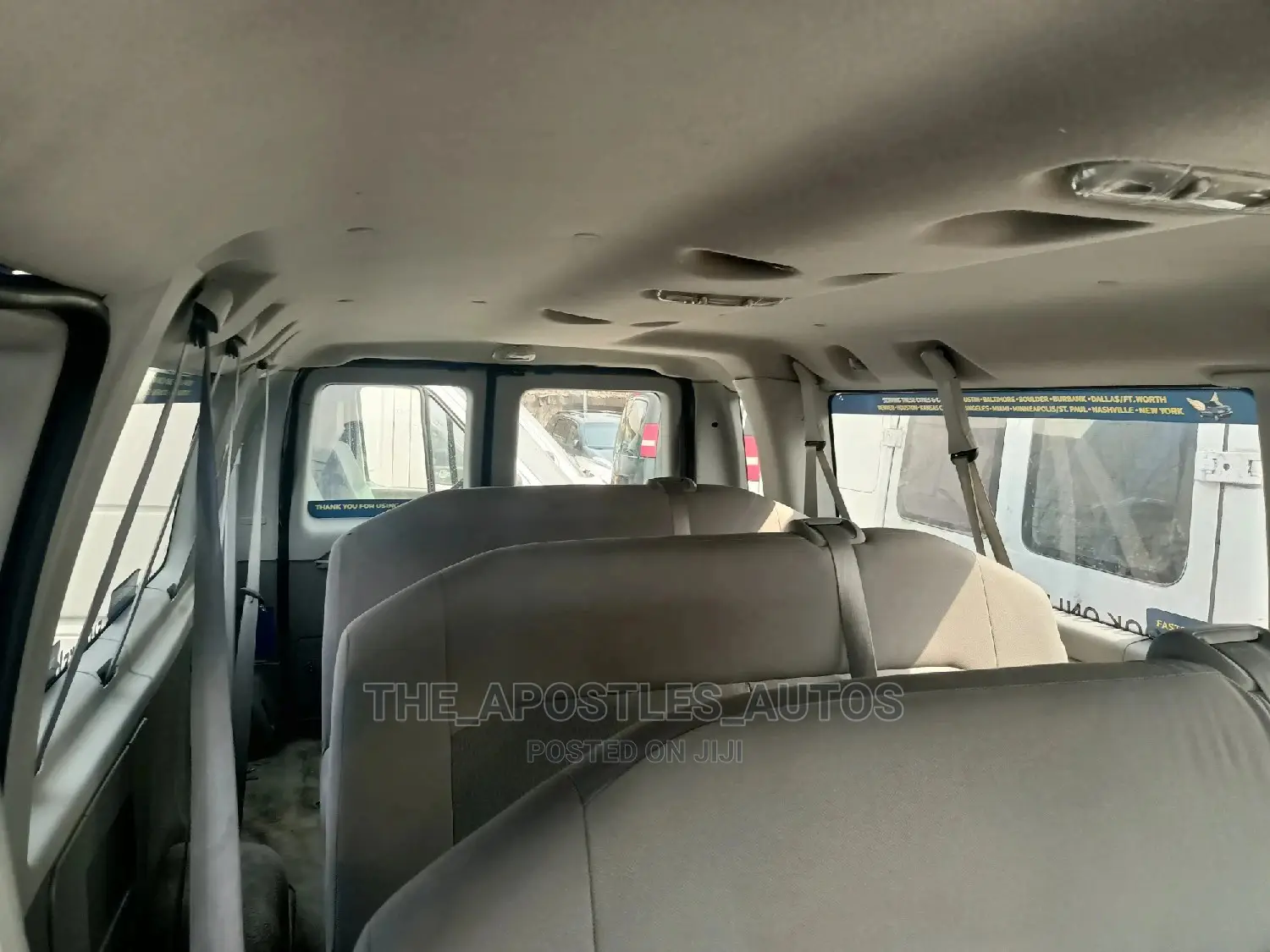 Ford E450 2015 Blue