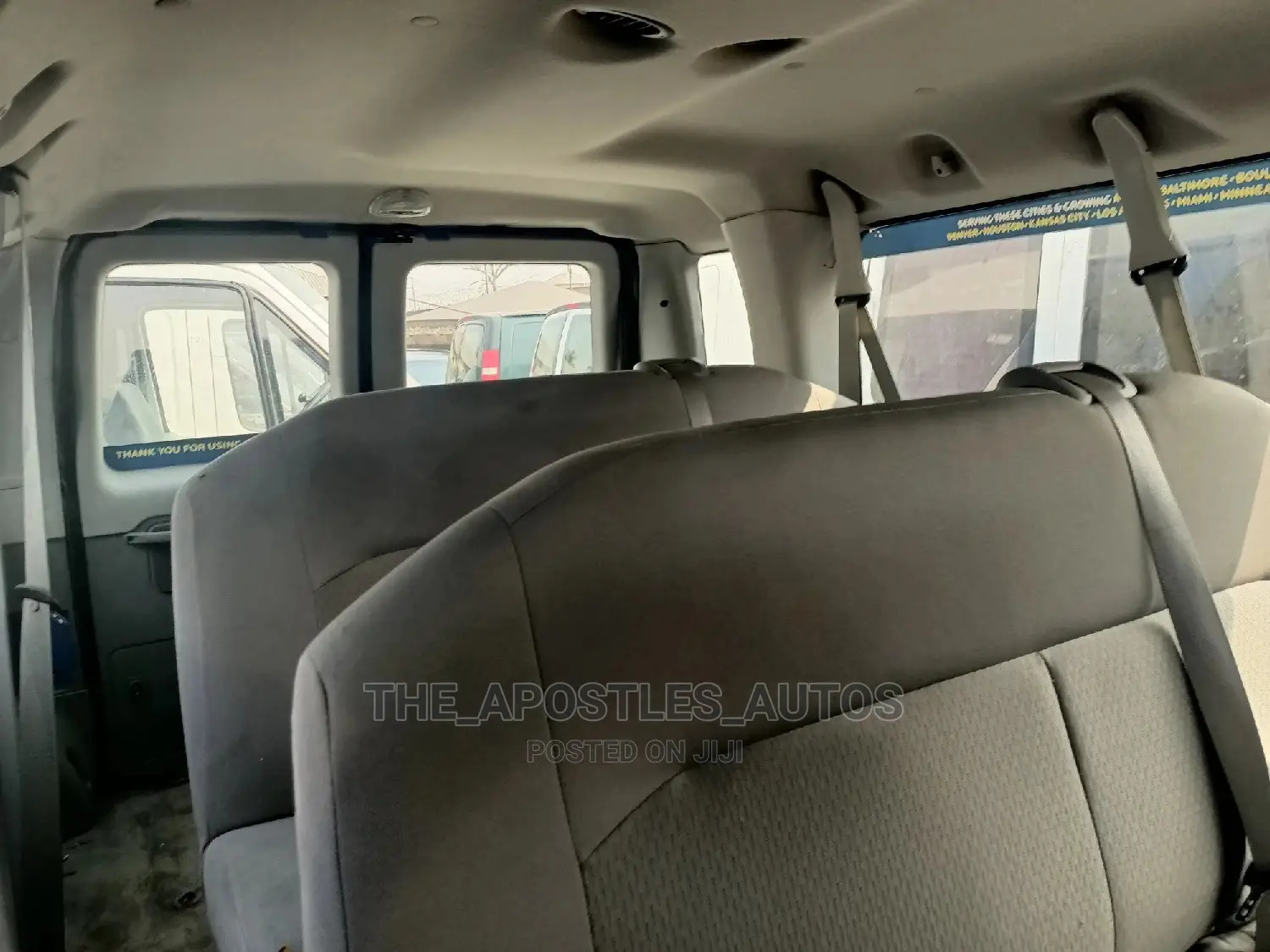 Ford E450 2015 Blue