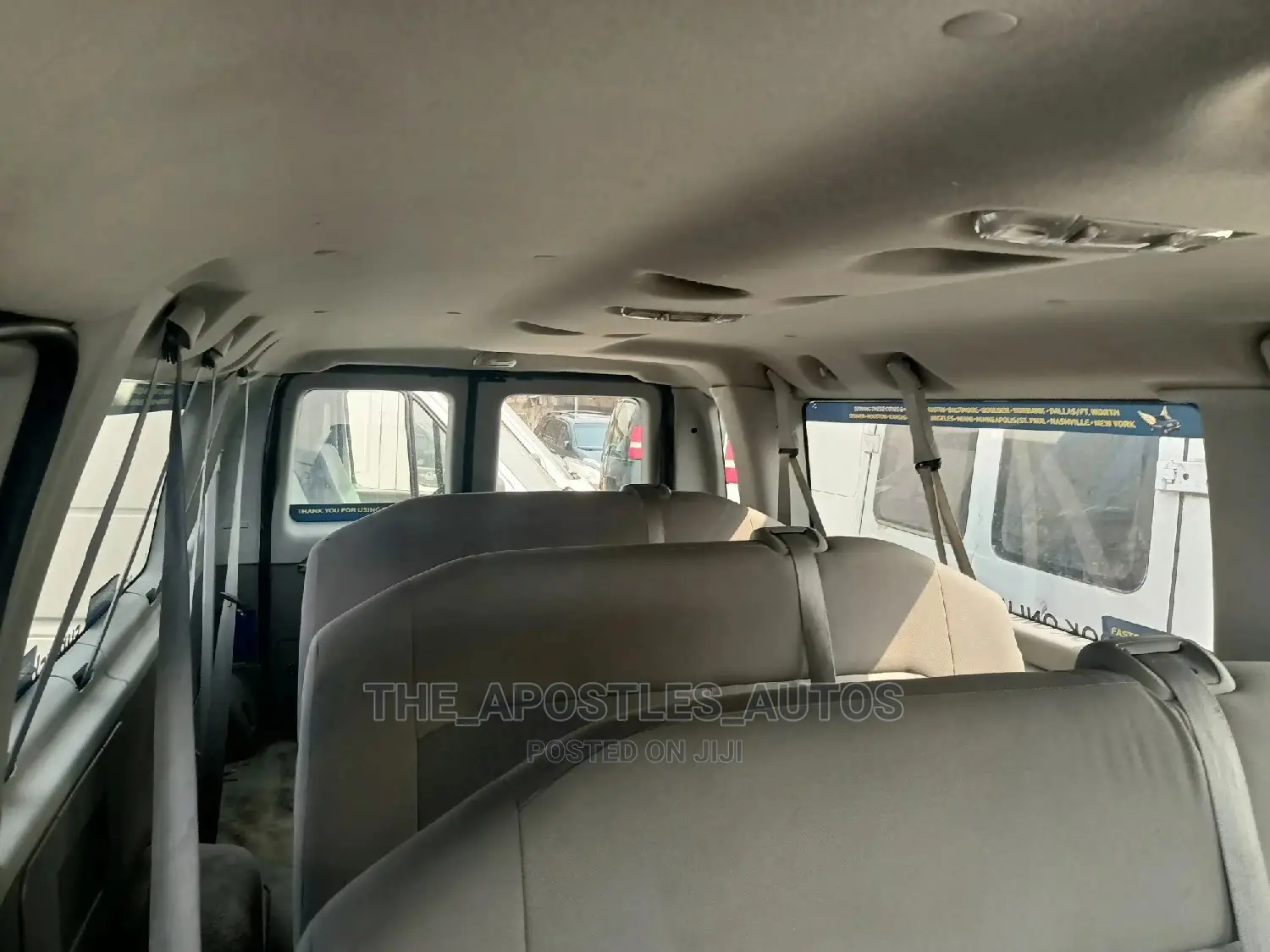 Ford E450 2015 Blue