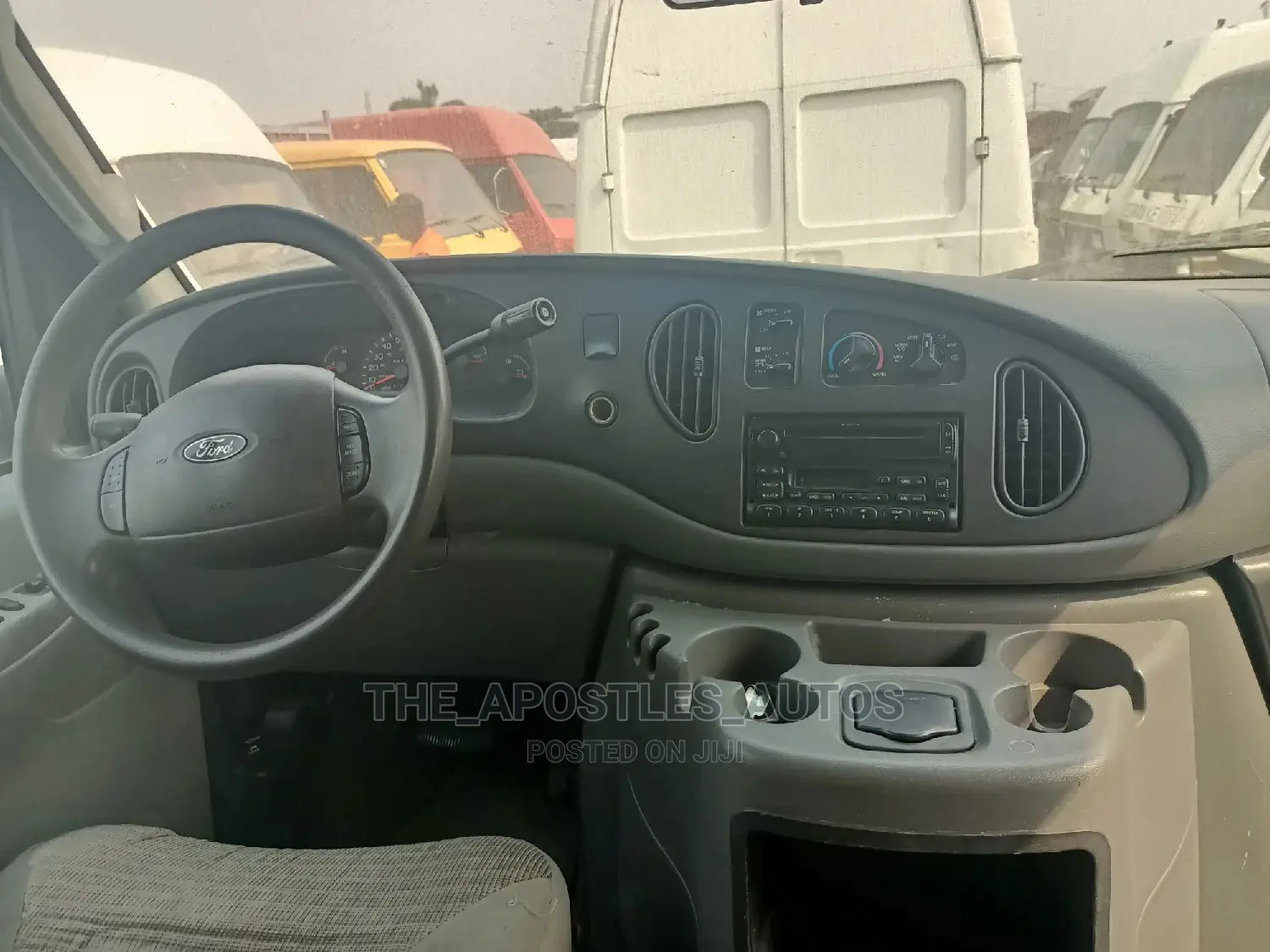 Ford E350 2002 White