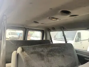 Ford E350 2002 White