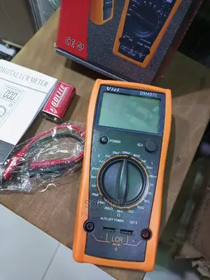 Dm4070 Digital LCR Meter