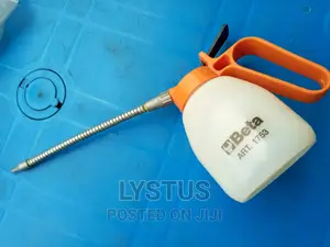 Beta 1753 Plastic Pressure Oil Cans Flexible Spouts