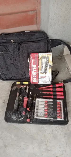Technical Tools Bag With Tools