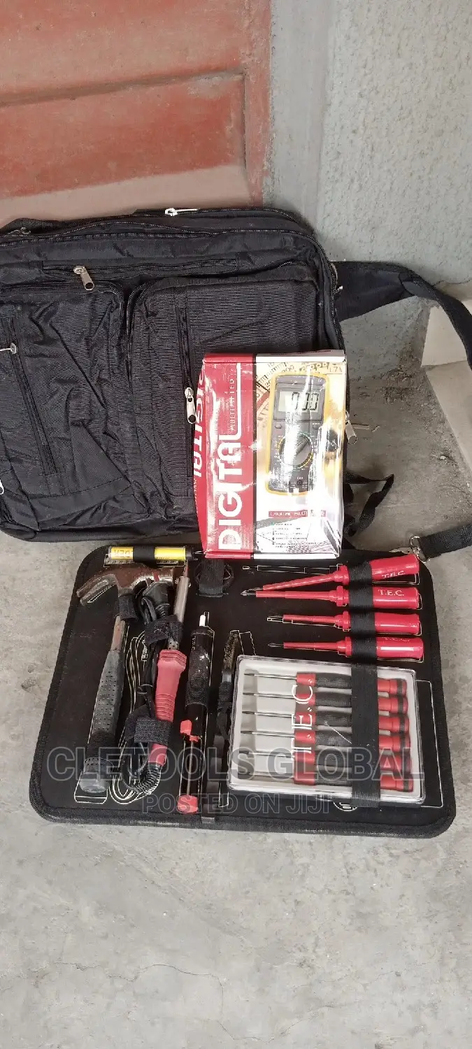 Technical Tools Bag With Tools