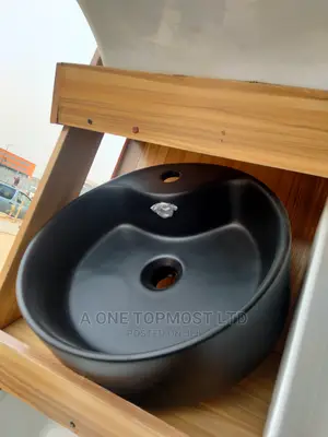 Black Countertop