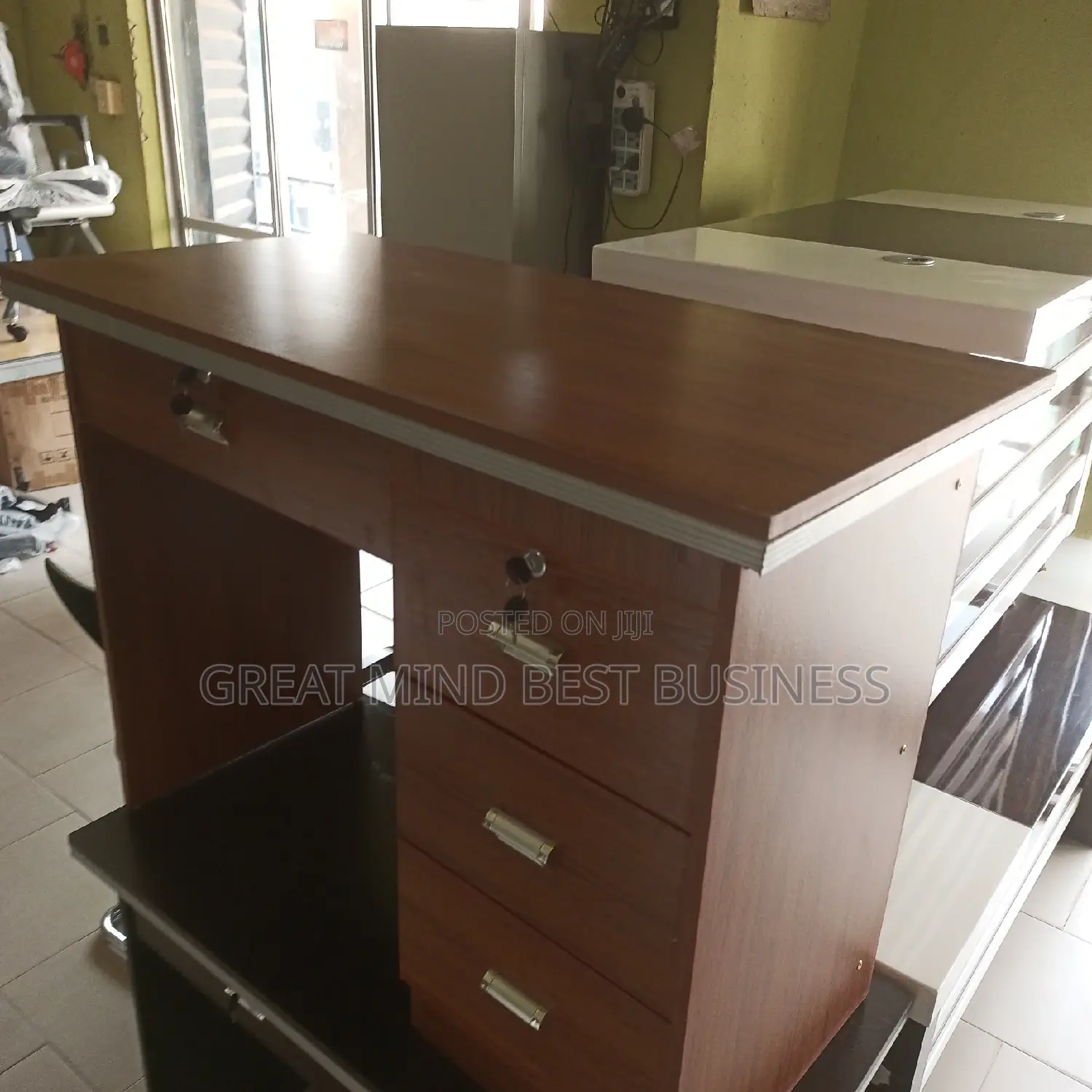 High Quality Office Table