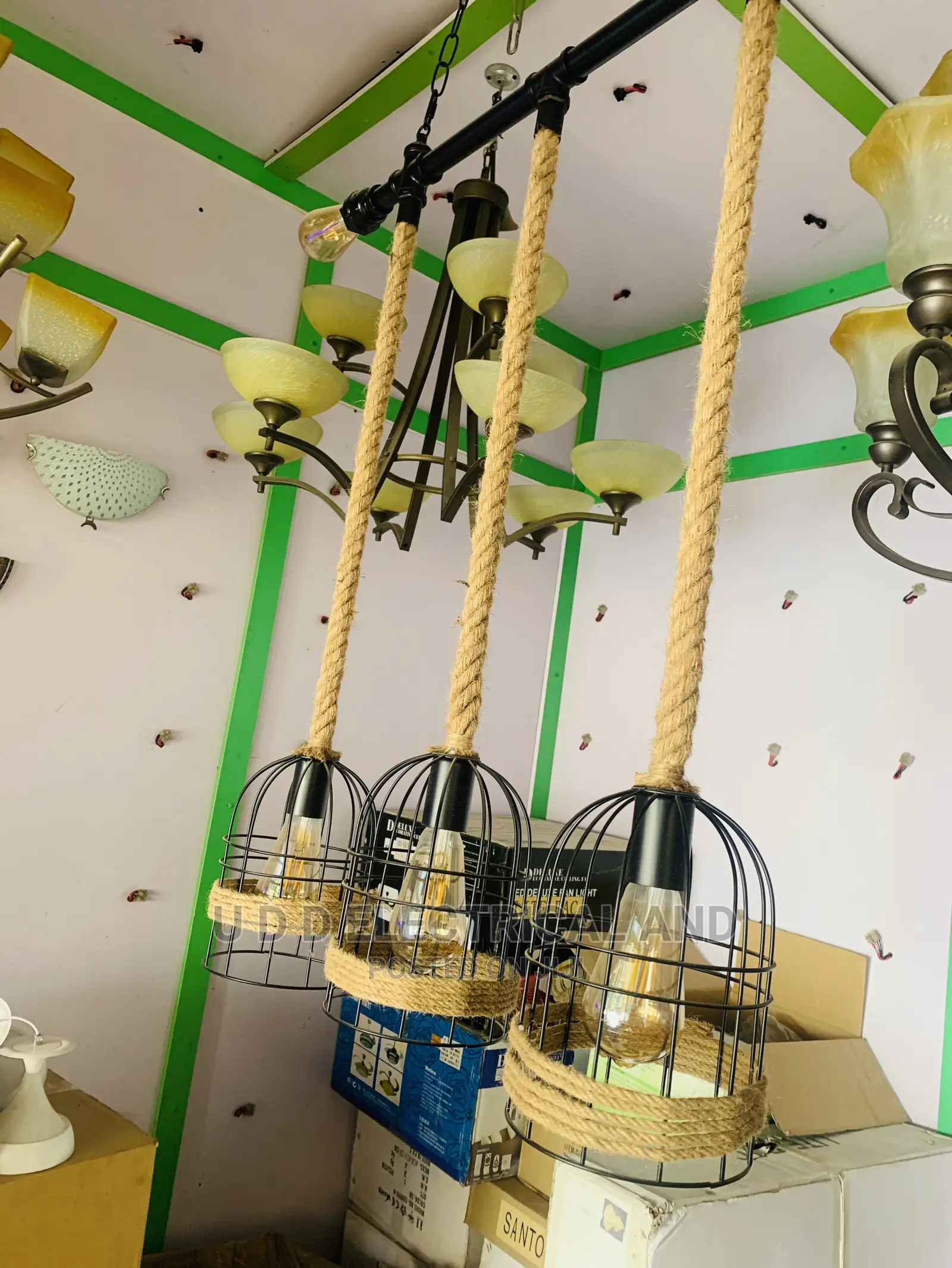 Dropping Chandelier Quality Dubai Light
