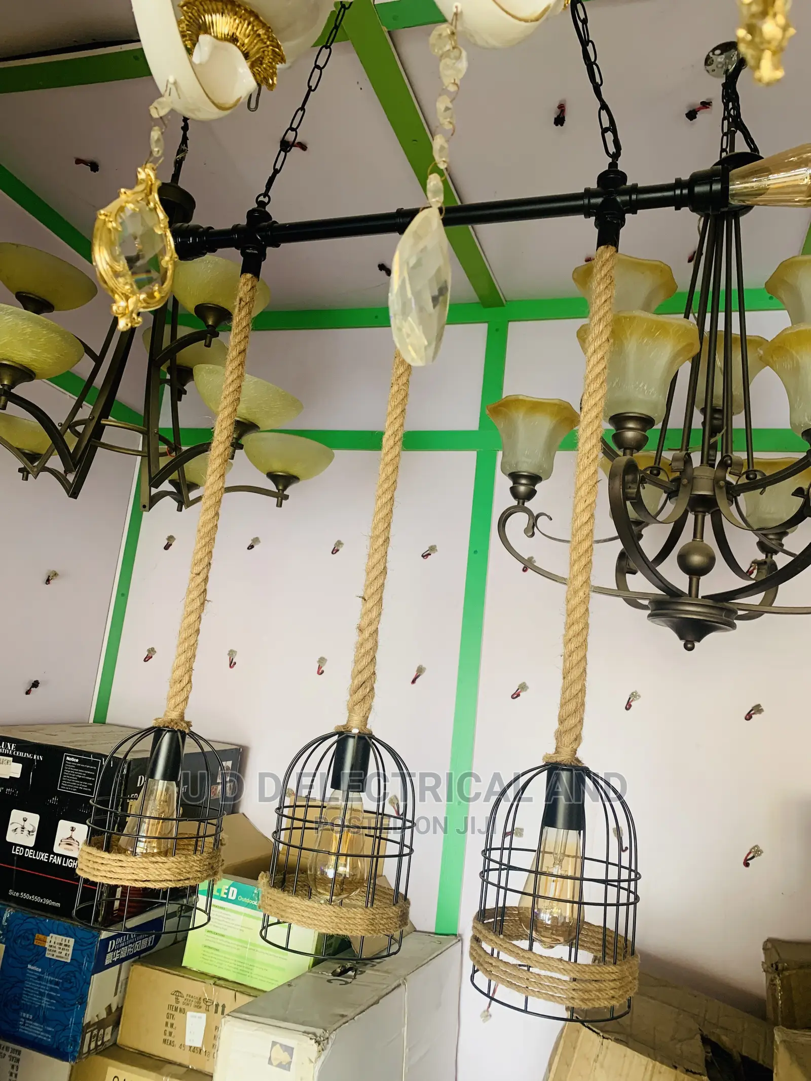 Dropping Chandelier Quality Dubai Light