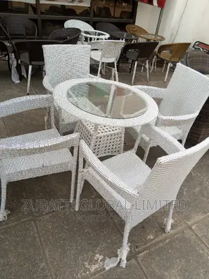 Patios Garden Set / Outdoor Family Garden Dining Table