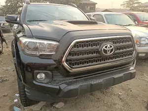 Toyota Tacoma 4dr Double Cab 2016 Black