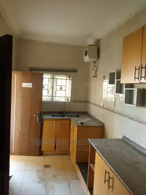 2bdrm Block of Flats in Dawaki for rent