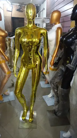 Faceless and Detachable Body Parts Full Female Mannequins