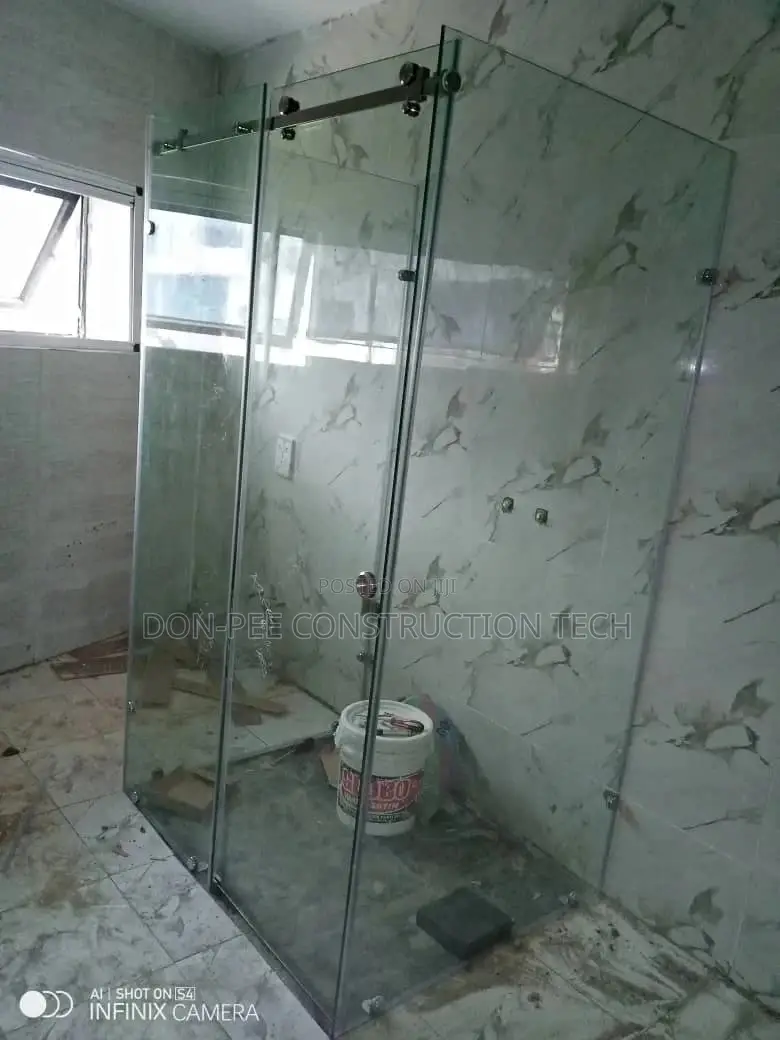 Shower Cubicle Tampered