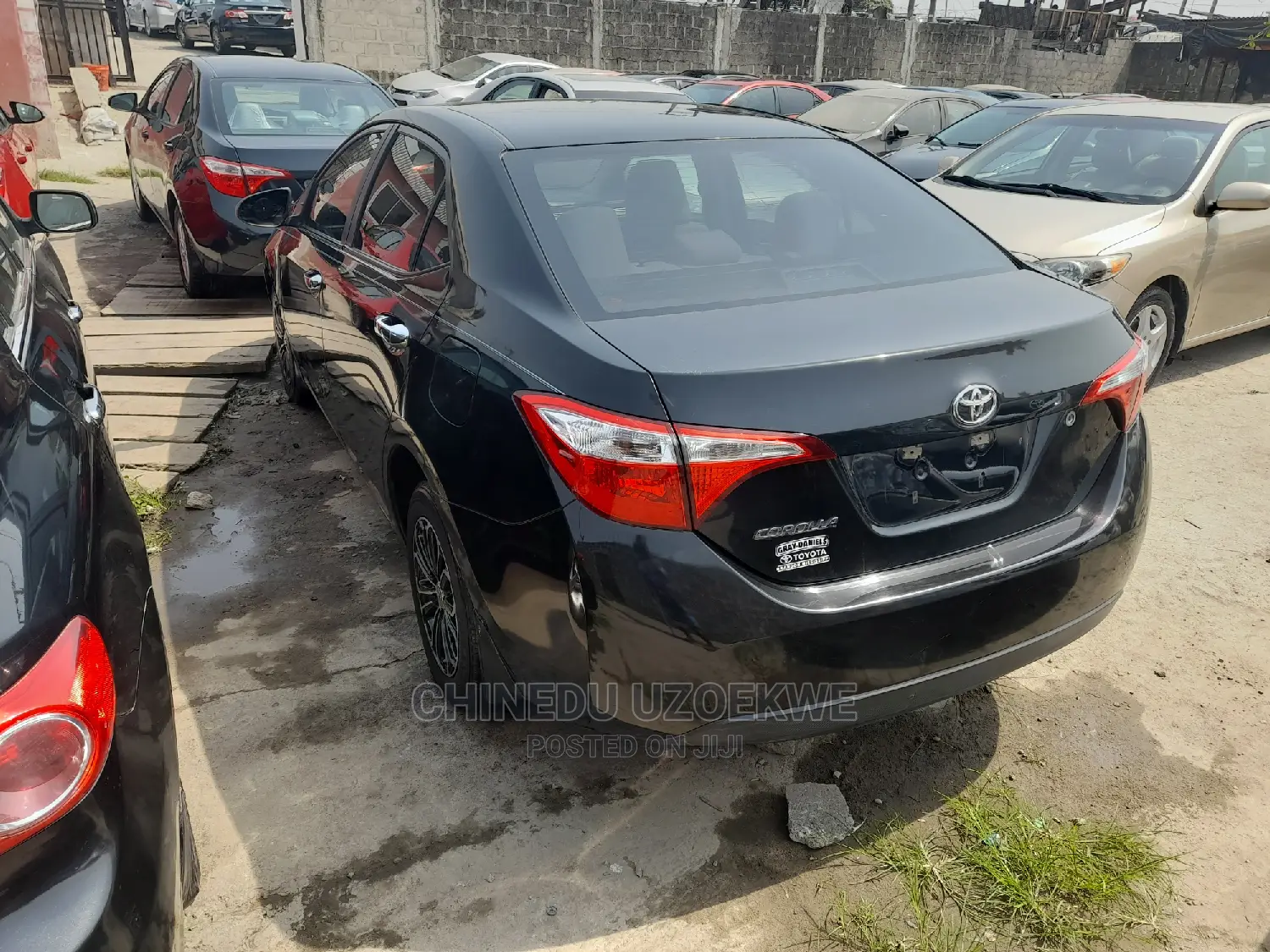 Toyota Corolla 2016 Black