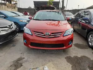 Toyota Corolla 2011 Red