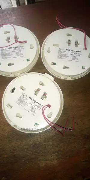 Electric and Battery Type Smoke Detector .
