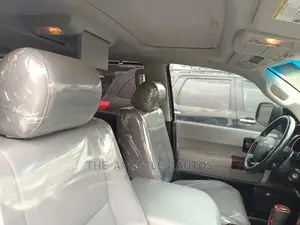 Toyota Sequoia 2013 Silver