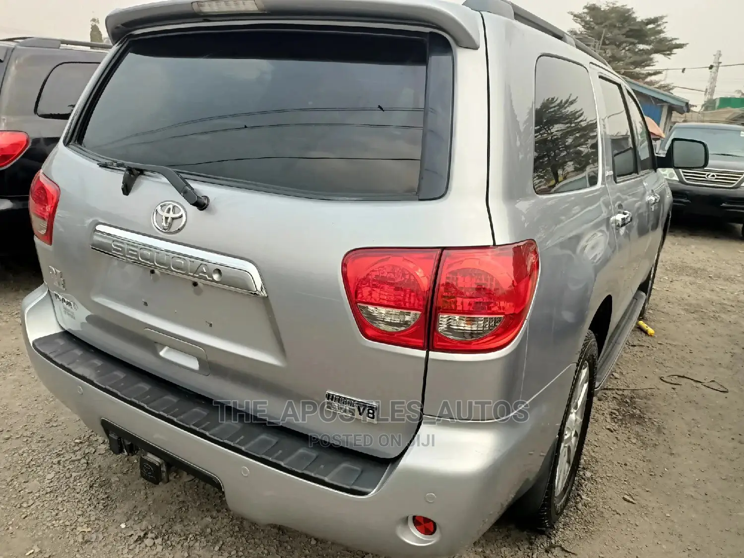 Toyota Sequoia 2013 Silver