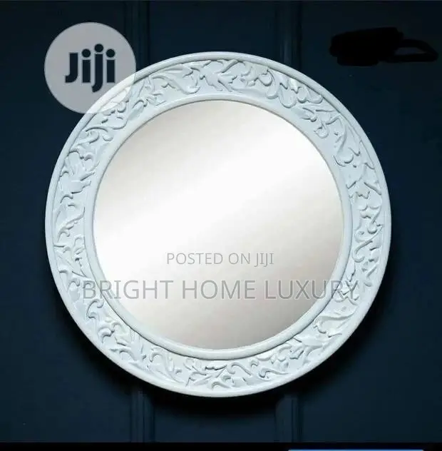 Designed Round Mirror (White)
