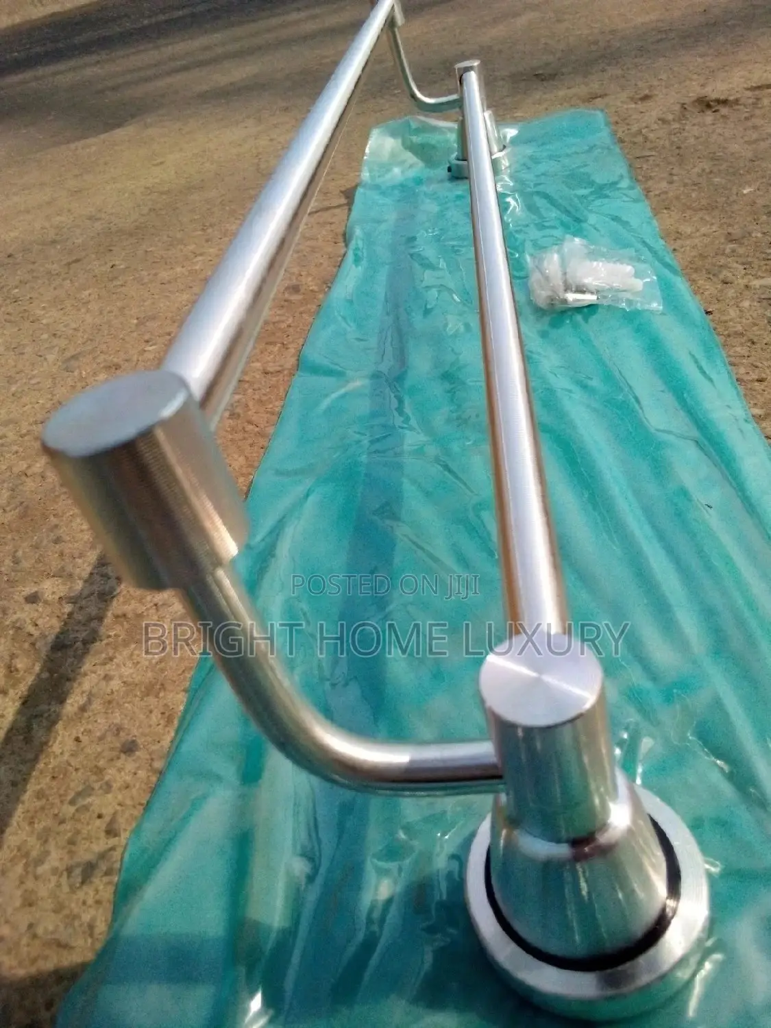 Double Rail Towel Hanger - 60cm