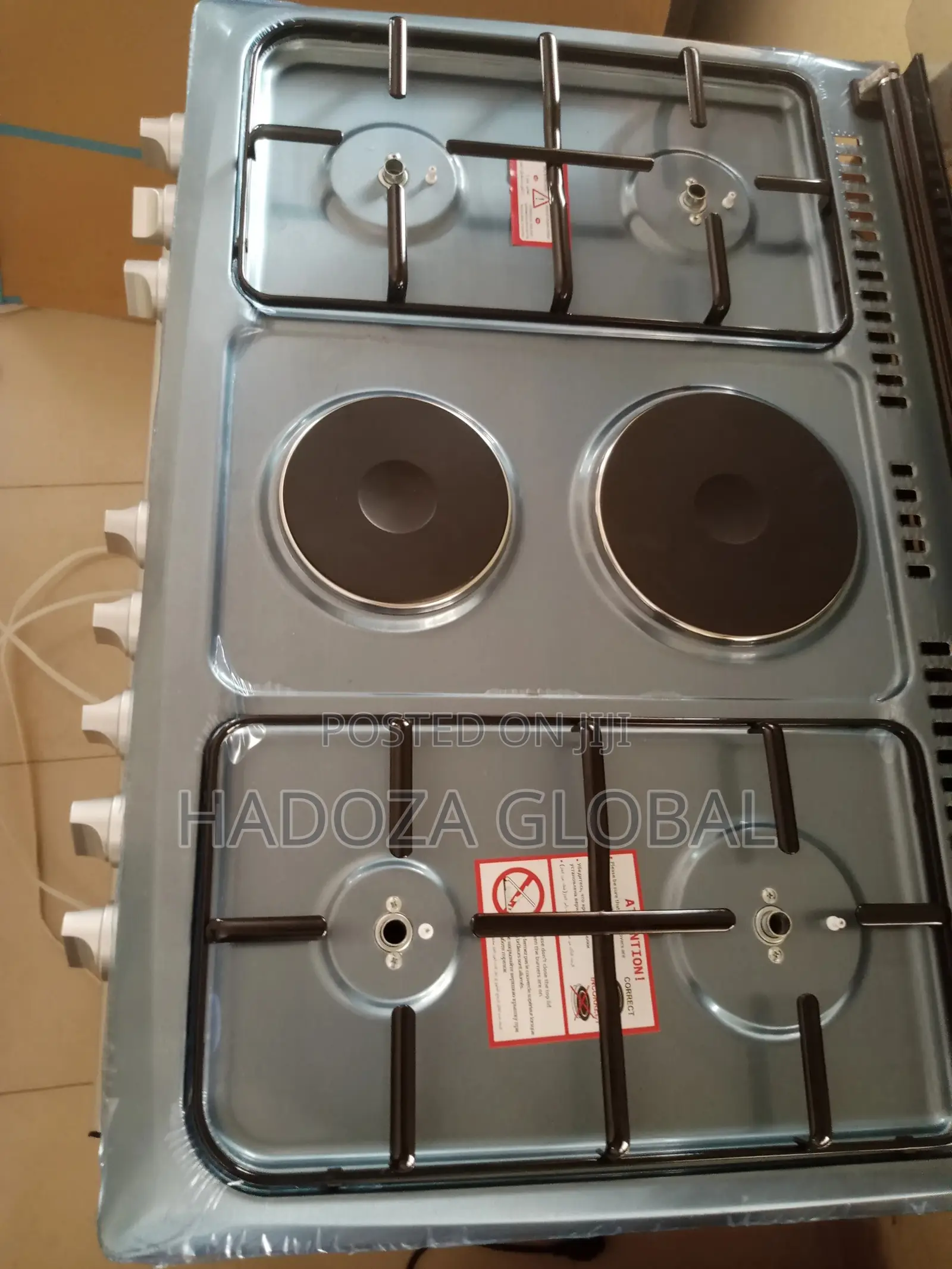 Maxi 60*90 4 Gas + 2 Electric Cooker