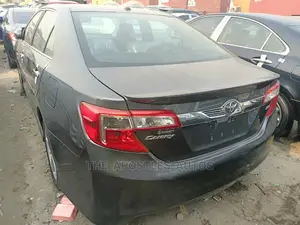 Toyota Camry 2012 Gray