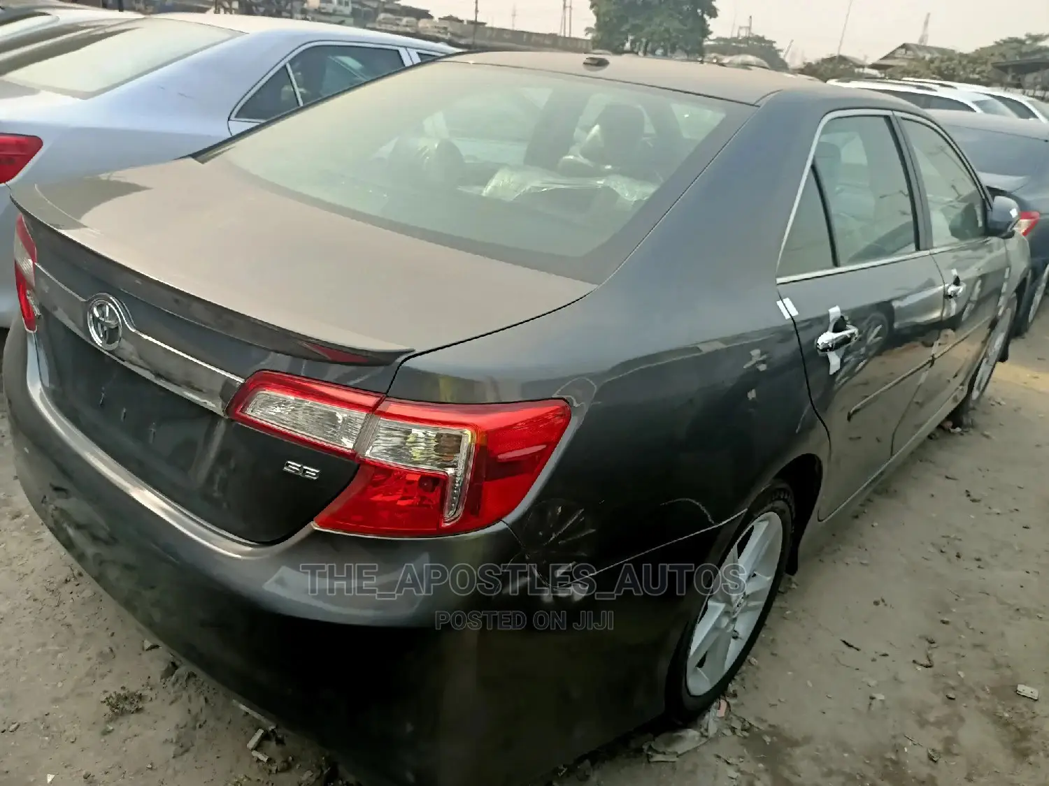 Toyota Camry 2012 Gray