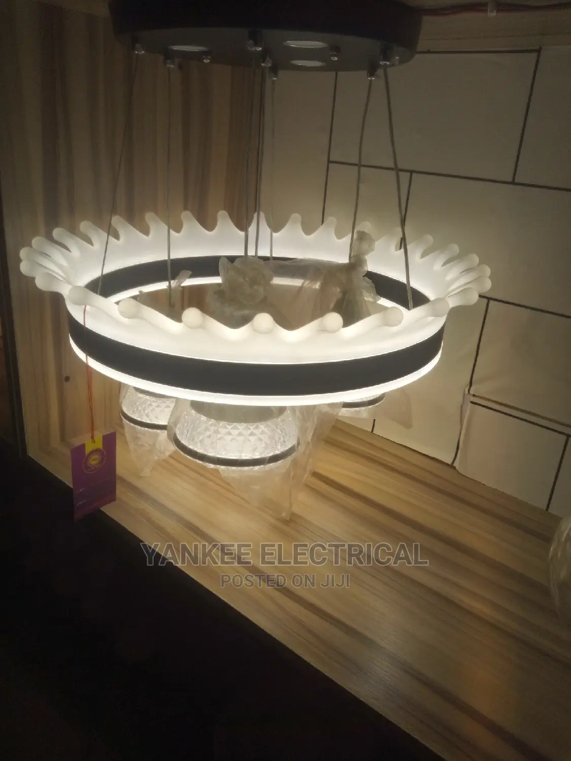 Xg Quality LED Dropping Light That Show 3 Different Light