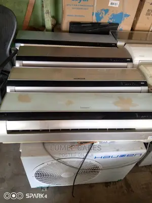 Samsung 1.5hp Glass Face Air Conditioner