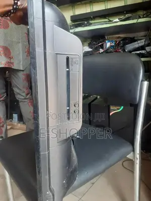 32" Uk Used JVC Smart Tv + DVD