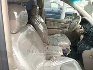 Toyota Sienna LE AWD 2005 Gold