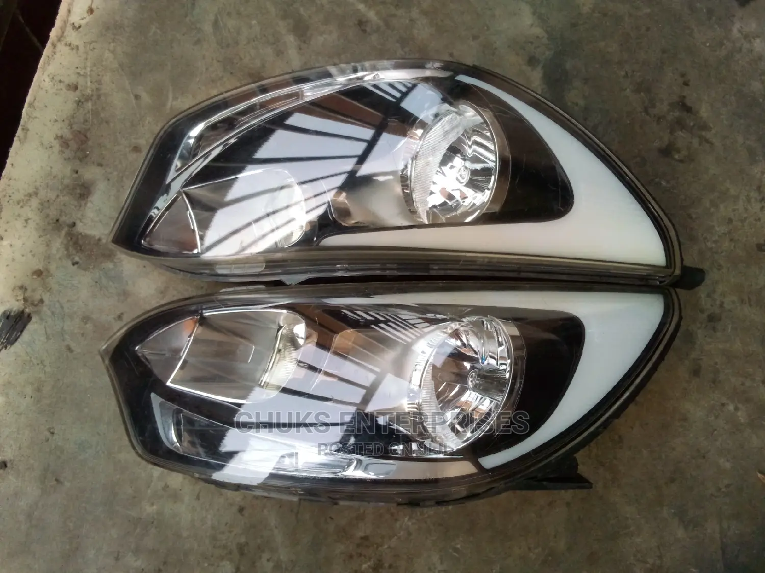 Kia Rio 2012 Wagon Headlight