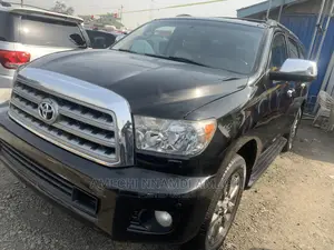 Toyota Sequoia 2013 Black