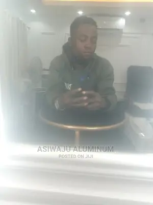 Wall Mirror Glass Installation and Shop Dising