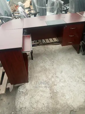 Quality Situp Office Table