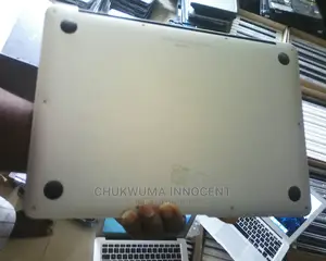 Laptop Apple MacBook Air 2GB Intel Core 2 Duo SSD 128GB