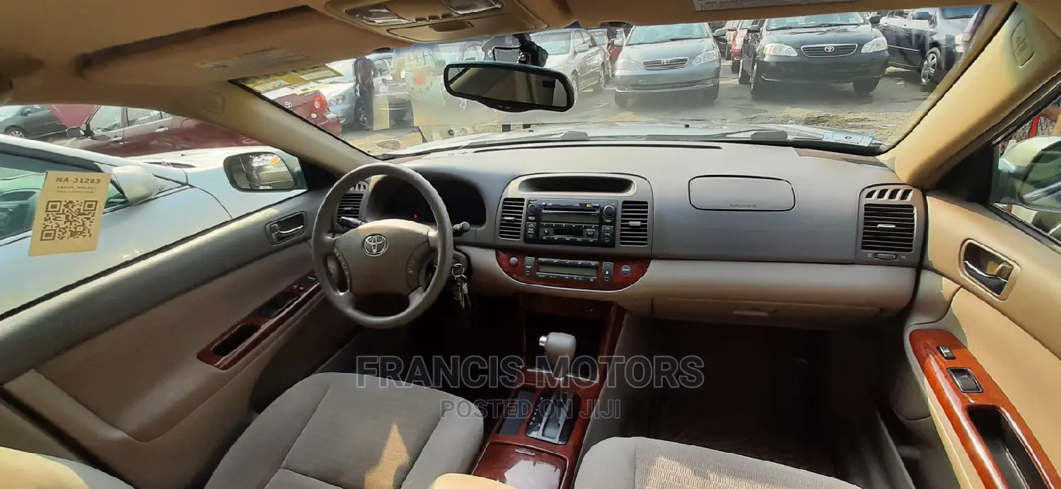 Toyota Camry 2006 Gray